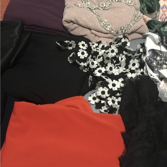 7 Fabrics and accessories for sewing - Picture 4 of 5